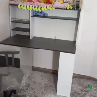 میز درحدنو به همراه صندلی|میز تحریر و کامپیوتر|مشهد, شهید علی محمدی|دیوار