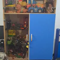 کمد بچه در حد نو