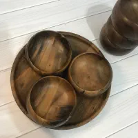 پیاله و سینی چوبی
