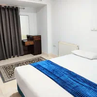 هتل اپارتمان ، سوئیت، منزل مبله ، خانه مسافر|اجارهٔ کوتاه‌مدت آپارتمان و سوئیت|شیراز, باغ تخت|دیوار