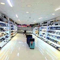 حراج صندل و کیف