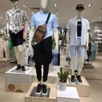 فروشنده پوشاک مردانه