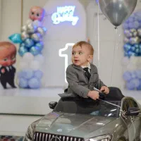 مرسدس بنز/پرقدرت/کمک فنر دار اورجینال|اسباب‌‌بازی|اسفرورین, |دیوار