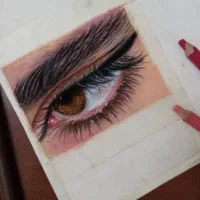 نقاشی چشم و چهره هم رنگی هم سیاه قلم