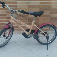 دوچرخه صورتی