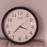 ساعت دیواری سالم
