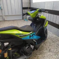 کلیک/NVX|موتورسیکلت|رامشیر, |دیوار