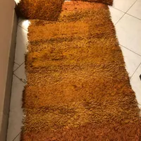 ۲ عدد قالیچه ماشینی و ۲ پادری