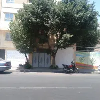 فروش خانه ویلایی بنا ۱۳۰دارای18متر مغازه در اتابک|فروش خانه و ویلا|تهران, اتابک|دیوار