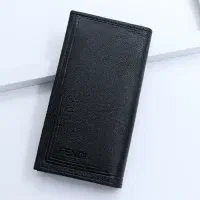 یک عدد کیف پول مشکی حاوی مدارک گمشده