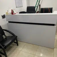 میز کانتر به طول ۱/۹۰ تر و تمیز بدون خط و شکستگی