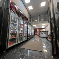 فروشنده اقا