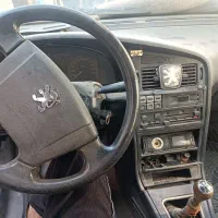 پژو ۸۳ متوری سالم بدنه خرج داره