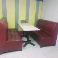 مبل ومیز درحد نو  برای رستوران وکافه