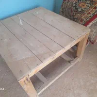 کرسی چوبی  به فروش میرسد