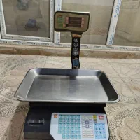 ترازو 50کیلو محک در حد نو