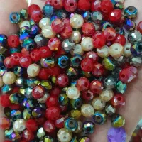 مروارید رنگی و سفید