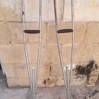 عصا زیر بغل