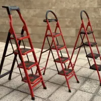 نردبان پله چهار پایه تاشو TRUEONE ترووان تمام فلزی