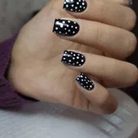 آموزش و ارائه خدمات تخصصی ناخن و کراتین واحیا