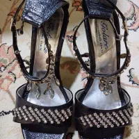 یک دست کت وشلوار درحدنو ودوجفت کفش مجلسی دخترانه|لباس|مسجد سلیمان, |دیوار