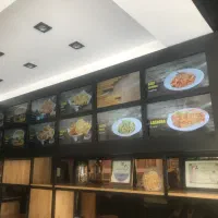 صندوقدار فست فود