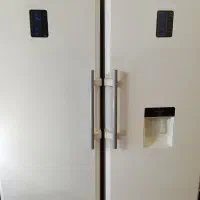 یخچال فریزر یخساران در حد نو