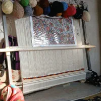 یک عدارقالی چله کشی شده آماده بافته