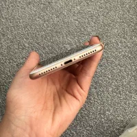 گوشی ایفون 8 پلاس|موبایل|نجفآباد, حومه نجف آباد|دیوار