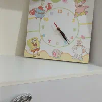 ساعت و لوستر اتاق کودک