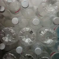 بطری آب معدنی