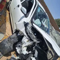 فروش ساینا تصادفی|خودرو سواری و وانت|صفادشت, |دیوار