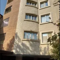 100 م 2 خواب / پارکینگ اختصاصی / کم واحد / خ مینا