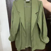 پالتوفوتر،بارونی،مانتو|لباس|رشت, منظریه|دیوار