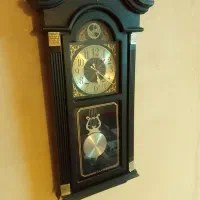 ساعت دیواری سالم در حدنو