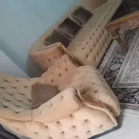 یک دست مبل پنج نفره تمیز و نو|مبلمان خانگی و میز عسلی|کرج, چهارصد دستگاه|دیوار