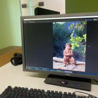 عکاسی و فیلمبرداری  عروسی ، کودک ،..