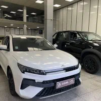 جی 7سفید مشکی 1403//kmc j7