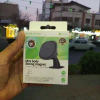 انواع هولدر های وکیومی،جرثقیلی،مگنتی ماشین و موتور|لوازم جانبی موبایل و تبلت|همدان, |دیوار