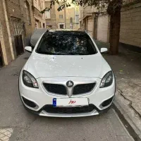 برلیانس کراس ۱۶۵۰