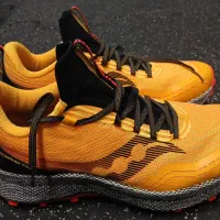 کفس sakoni تمیز و سالم آکبند شماره ۴۶