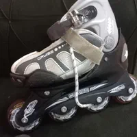 کفش اسکیت ورزش ۳۷