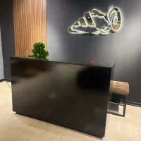 دکور لباس و کفش فروشی رگال و آیینه پیش خوان و قفسه