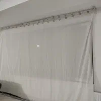 پرده حریر پانچ با والان مخمل و میله پرده