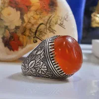 انگشتر نقره با سنگ عقیق کهنه