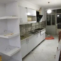 ۹۰ متری  همکف دو خواب