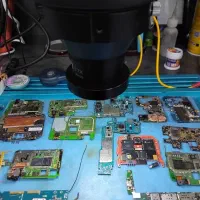 تعمیرات تخصصی سخت‌افزاری موبایل