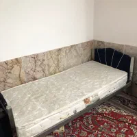 تخت یک نفره فلزی