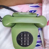 تلفن قدیمی