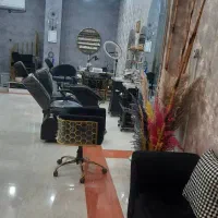 لوازم آرایشگاه زنانه|آرایشگاه و سالن‌های زیبایی|جم, |دیوار